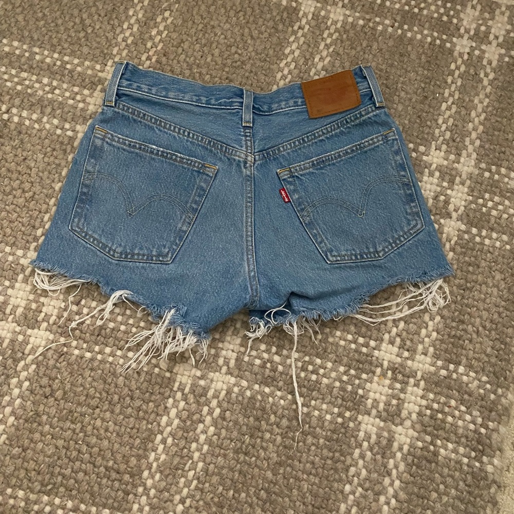 LEVI SHORTS